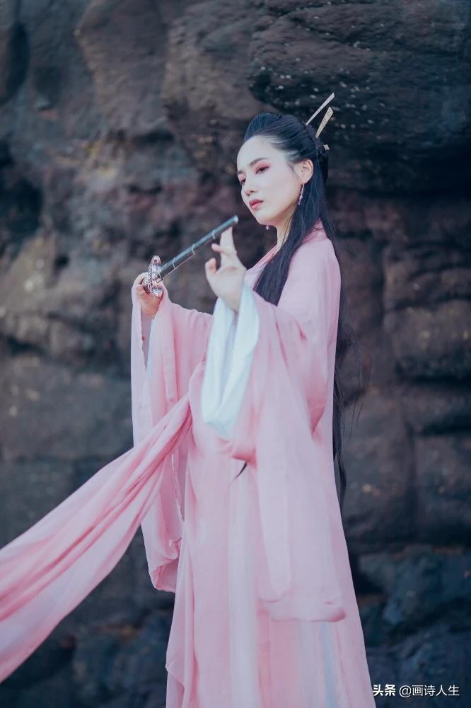 深度剖析《天龙八部》中虚竹的性格转变